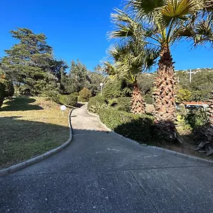 https://appartement-vue-mer-domaine-arbor.fr-provencehotel.com
